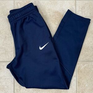 Nike Boys Therma-FIT Training Pants
Size: Large
Color: Blue